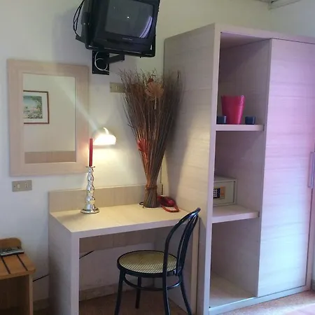 Alpen Hotell Rimini
