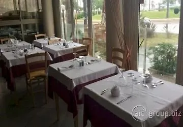 Alpen 3* ريميني